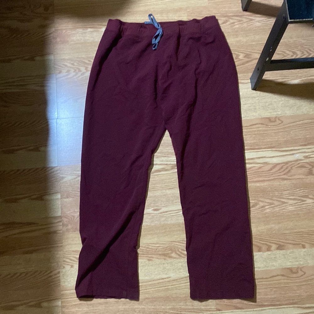 figs xxl t livingston scrub bottom